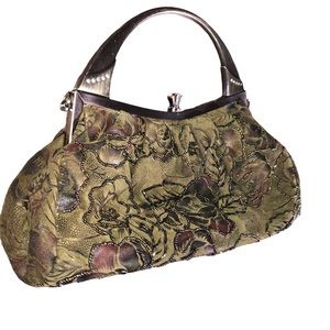 Formal bag for ladies, with solid metal Handle